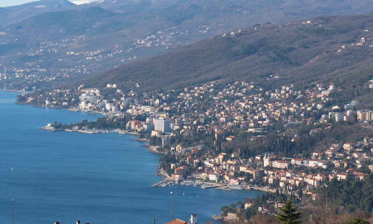 Appartamento Lea Kastav Esterno foto